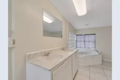 1166 SE Preston Lane, Port Saint Lucie, FL 34983 - Photo 8