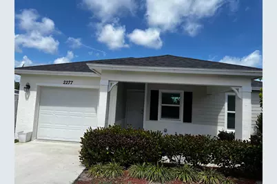 2277 SE Monroe Street, Stuart, FL 34997 - Photo 2