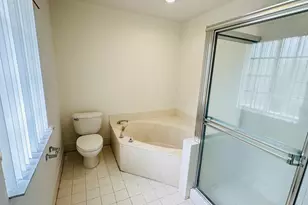 7634 NW 99th Way NW, Tamarac, FL 33321 - Photo 10