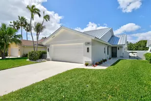 198 Ridge Rd, Jupiter, FL 33477 - Photo 2