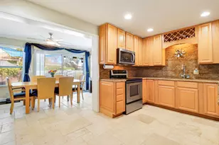 19049 SE Robert Dr, Jupiter, FL 33469 - Photo 10