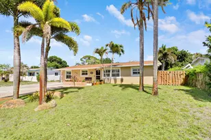19049 SE Robert Dr, Jupiter, FL 33469 - Photo 2