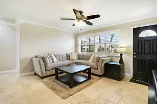 19049 SE Robert Dr, Jupiter, FL 33469 - Photo 4