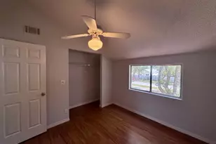 5889 Snowdrop Way, West Palm Beach, FL 33415 - Photo 18