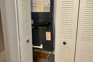 3915 Victoria Dr, West Palm Beach, FL 33406 - Photo 18