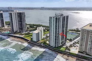 5420 N Ocean Dr, Singer Island, FL 33404 - Photo 54