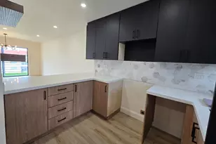 3001 Sunrise Lakes Dr E, Sunrise, FL 33322 - Photo 20