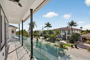 2641 NE 48th St, Lighthouse Point, FL 33064 - Photo 54