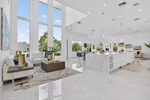 2641 NE 48th St, Lighthouse Point, FL 33064 - Photo 16