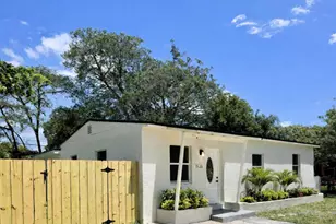 1525 NW 14th Ct, Fort Lauderdale, FL 33311 - Photo 1