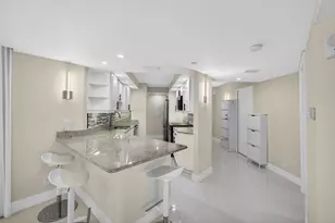 3000 N Ocean Dr, Singer Island, FL 33404 - Photo 10