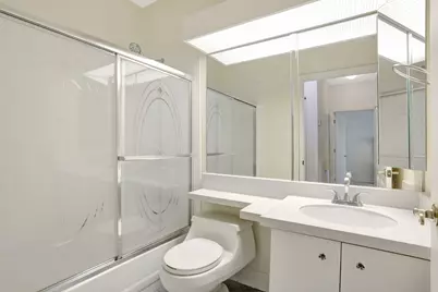 1040 SW 42nd Avenue, Deerfield Beach, FL 33442 - Photo 18