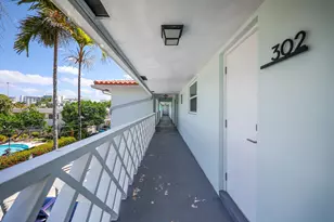 2829 NE 30th St, Fort Lauderdale, FL 33306 - Photo 2