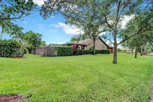 197 NW 104th Ave, Coral Springs, FL 33071 - Photo 2