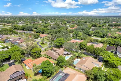 197 NW 104th Avenue, Coral Springs, FL 33071 - Photo 32