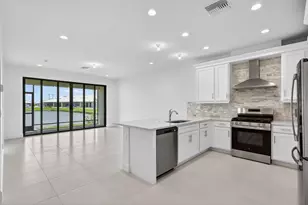 13600 SW Starkissed Ln, Port Saint Lucie, FL 34987 - Photo 16