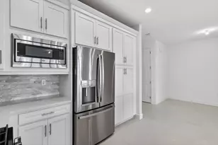 13600 SW Starkissed Ln, Port Saint Lucie, FL 34987 - Photo 30