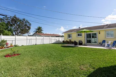 343 Balsam Street, Palm Beach Gardens, FL 33410 - Photo 38