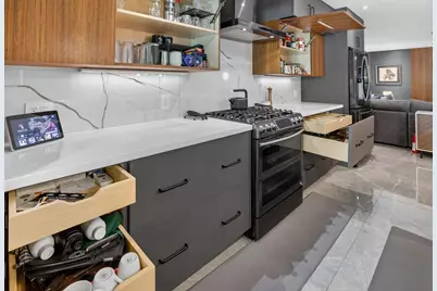 1721 NE 37th Street, Oakland Park, FL 33334 - Photo 42