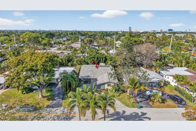 1721 NE 37th Street, Oakland Park, FL 33334 - Photo 90