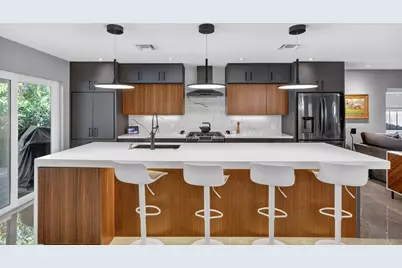 1721 NE 37th Street, Oakland Park, FL 33334 - Photo 30