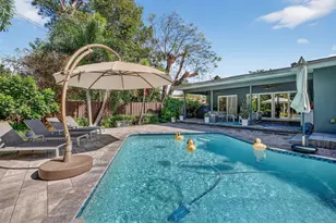 1721 NE 37th St, Oakland Park, FL 33334 - Photo 76