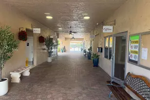 148 Lake Constance Dr, West Palm Beach, FL 33411 - Photo 40