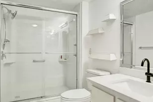 7557 Trent Dr, Tamarac, FL 33321 - Photo 20