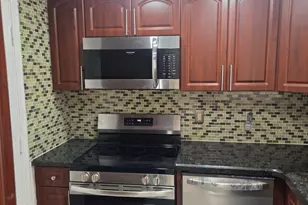2161 NE 68 Street NE, Fort Lauderdale, FL 33308 - Photo 4