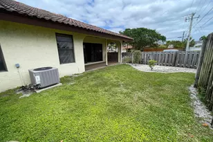 4398 NE 5th Ave, Boca Raton, FL 33431 - Photo 28