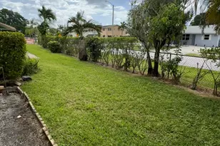 2102 NE 1st Way, Boynton Beach, FL 33435 - Photo 26
