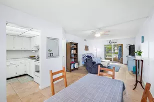 2102 NE 1st Way, Boynton Beach, FL 33435 - Photo 14