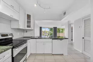 3581 S Ocean Blvd, South Palm Beach, FL 33480 - Photo 14