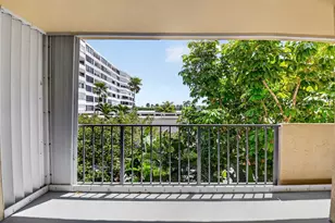 3581 S Ocean Blvd, South Palm Beach, FL 33480 - Photo 16