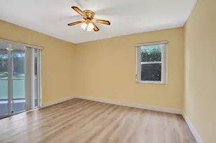 7513 Trent Dr, Tamarac, FL 33321 - Photo 16