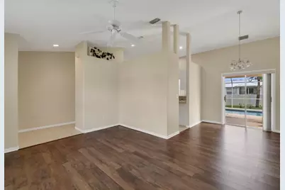 962 Montrose Avenue, Sebastian, FL 32958 - Photo 12