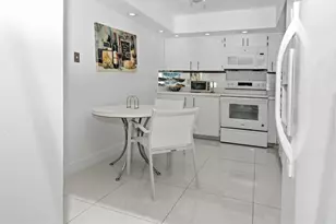 1880 S Ocean Dr, Hallandale Beach, FL 33009 - Photo 20