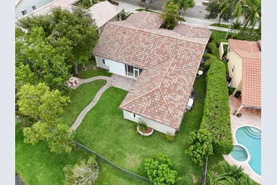 1968 Water Ridge Drive, Weston, FL 33326 - Photo 8