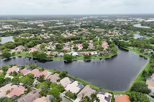 1968 Water Ridge Dr, Weston, FL 33326 - Photo 6