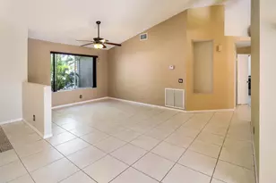 1968 Water Ridge Dr, Weston, FL 33326 - Photo 14