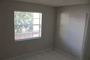 7610 Stirling, Davie, FL 33024 - Photo 12