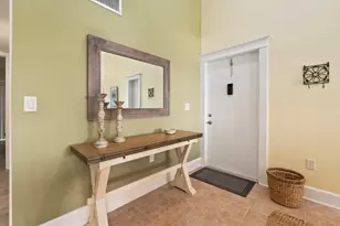 3225 S Lakeview Cir, Fort Pierce, FL 34949 - Photo 14