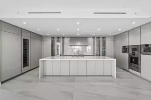 220 SE Mizner Blvd, Boca Raton, FL 33432 - Photo 8