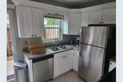 32 NE 20th Court #4b, Wilton Manors, FL 33305 - Photo 10