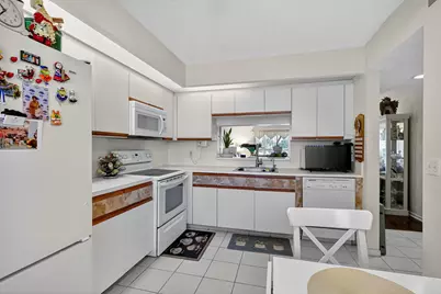 901 SW 128th Terrace #211a, Pembroke Pines, FL 33027 - Photo 8