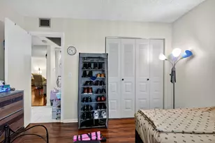 901 SW 128th Terrace, Pembroke Pines, FL 33027 - Photo 20