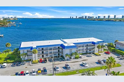 400 Wilma Circle #108, Riviera Beach, FL 33404 - Photo 1