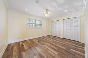 400 Wilma Cir, Riviera Beach, FL 33404 - Photo 12