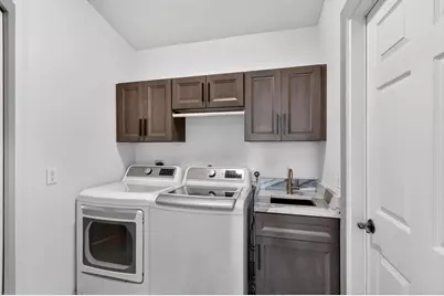 610 SE 21st Lane, Cape Coral, FL 33990 - Photo 32