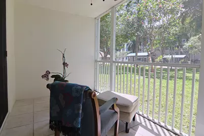 1000 NE 12th Avenue #106, Hallandale Beach, FL 33009 - Photo 18